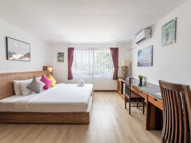 Phuket, Thailand: Aochalong Resort Villa & Spa