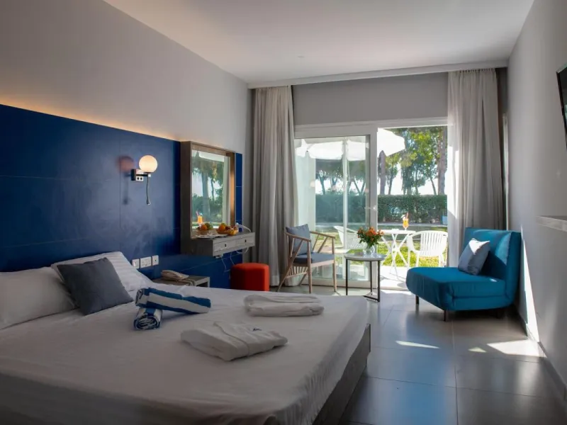 Новый год на Кипре: Park Beach Hotel 3★
